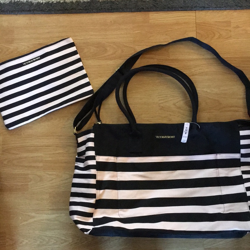 Victoria’s Secret large weekend travel bag